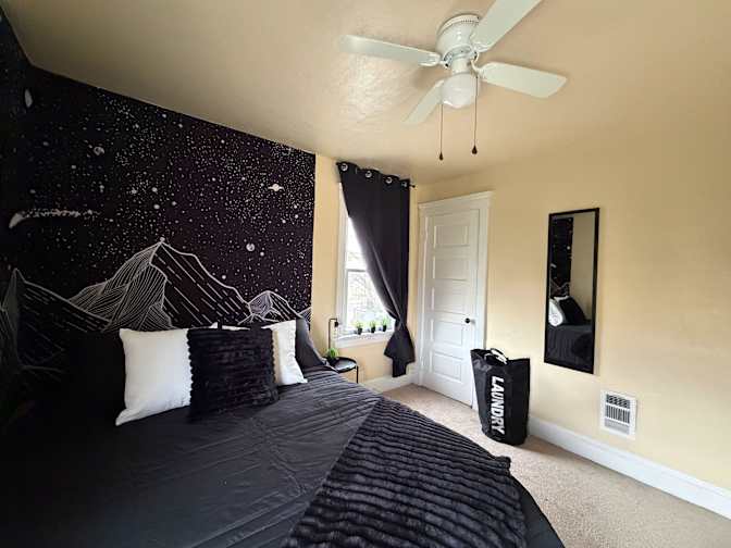 PadSplit's room