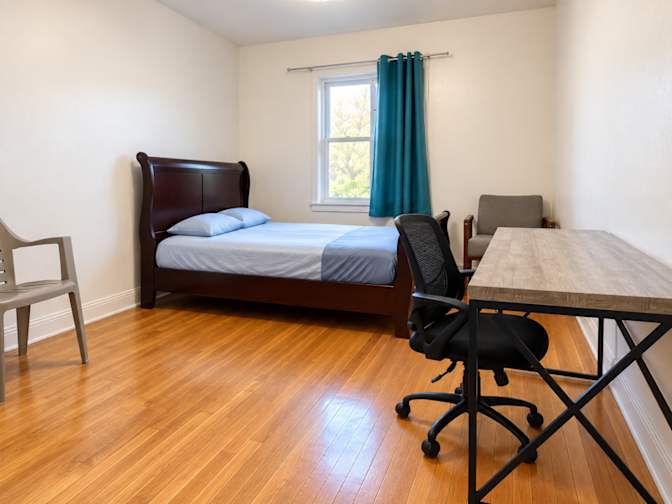 shak's room
