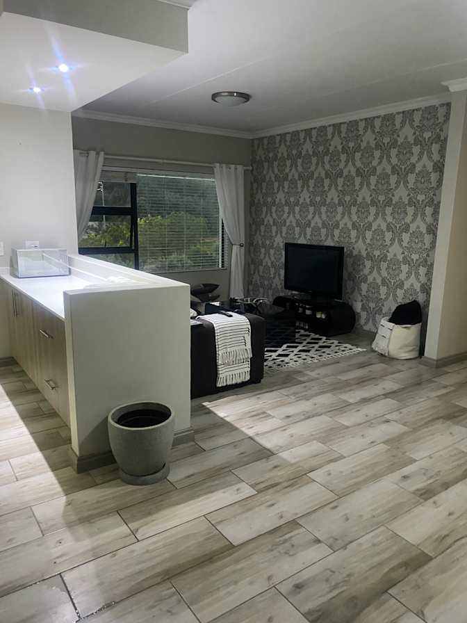Naledi's room