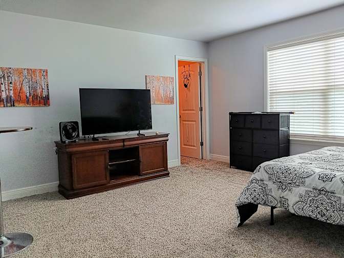 Dmarq's room