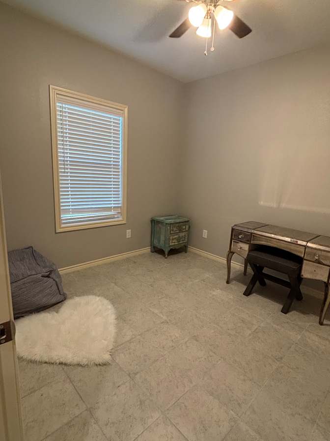 Perla Gutierrez's room