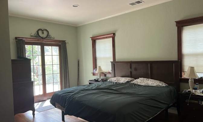 Stephanie's room