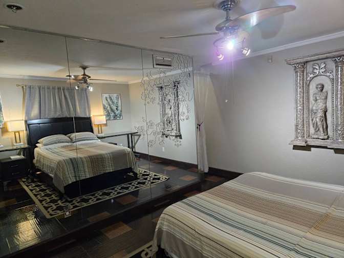mica winn's room