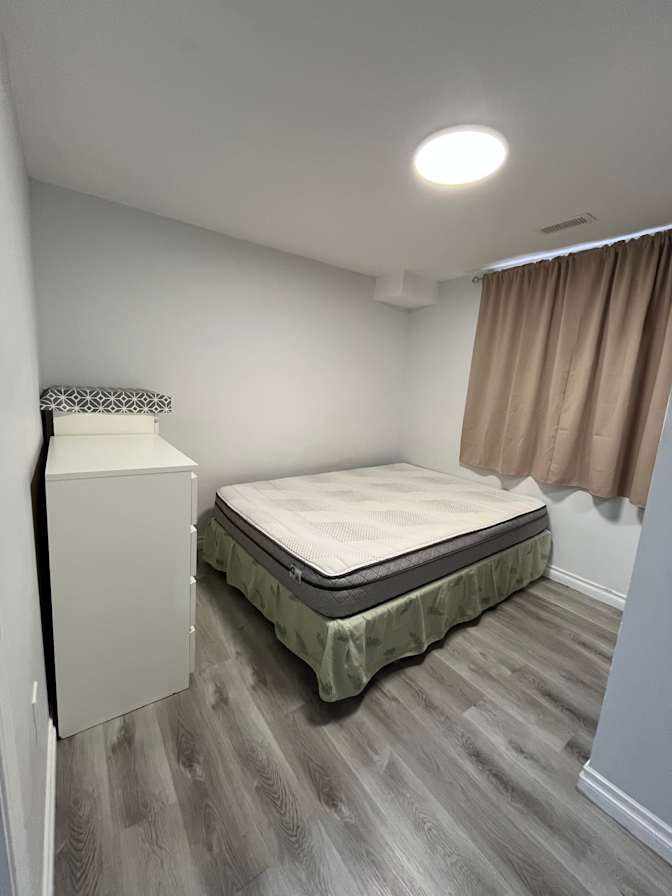 Kamee's room