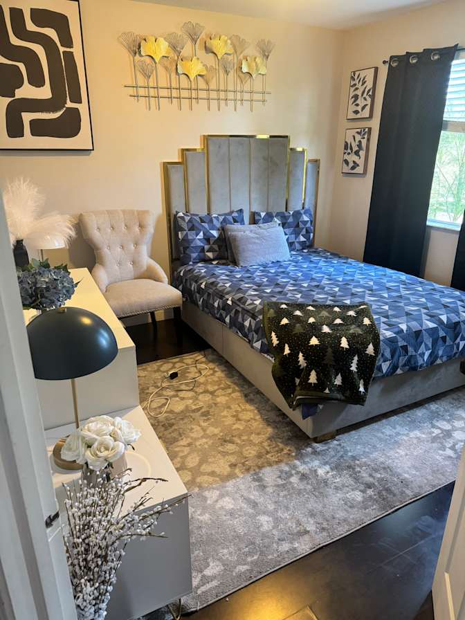 Melissa's room