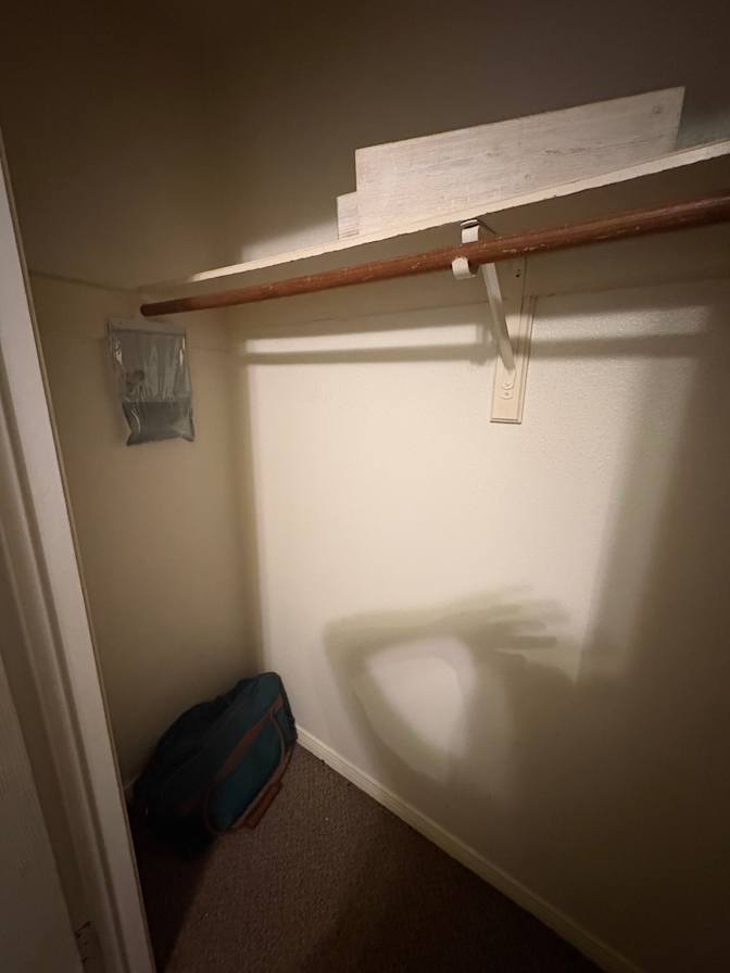 Reina's room