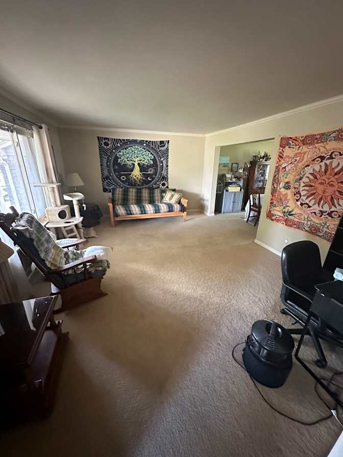 Hannah's room