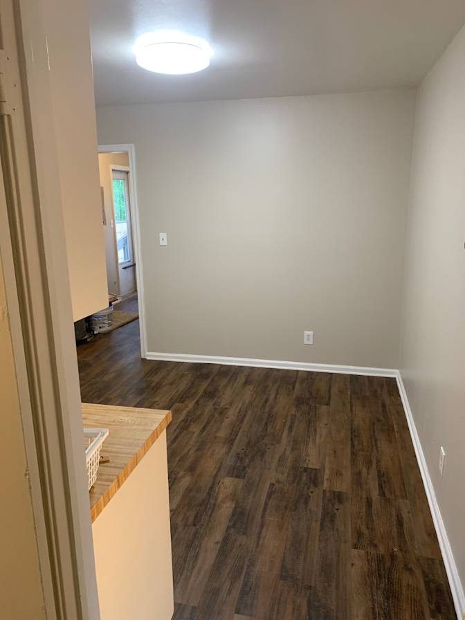 Jay/Nikki's room