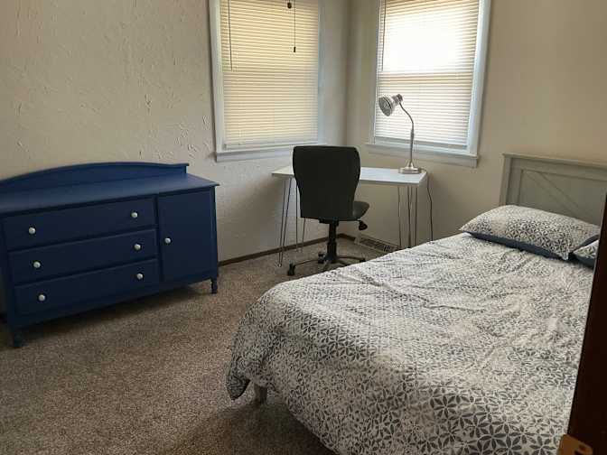 Vee's room