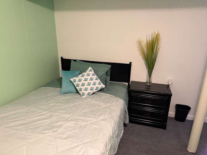 Lisa's room