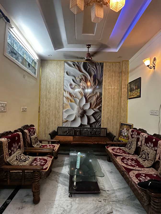 Akshay's room