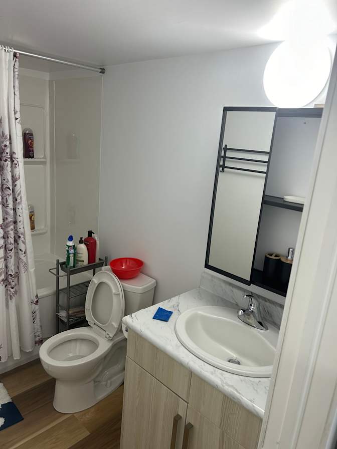 Oladotun's room