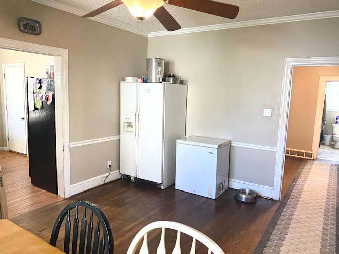 Thomas's room