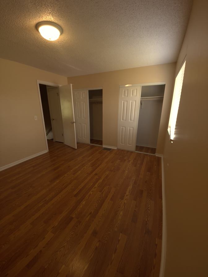 Chili's room