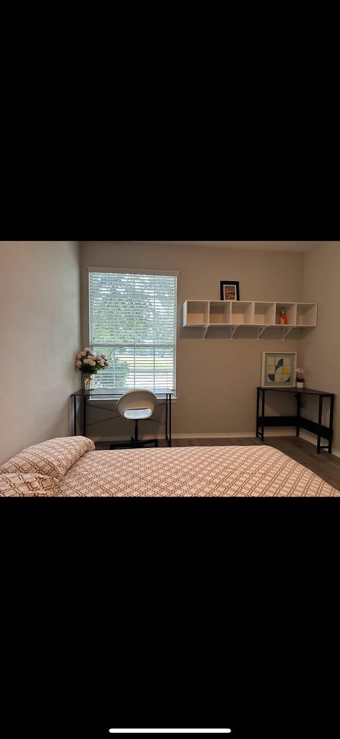 Anh's room