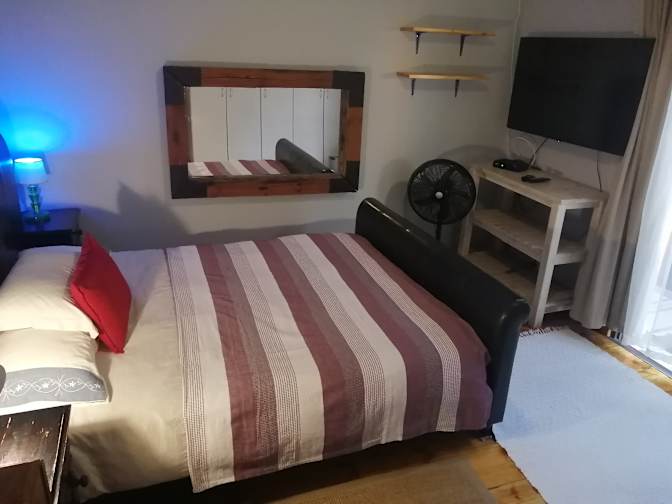 Gregg's room
