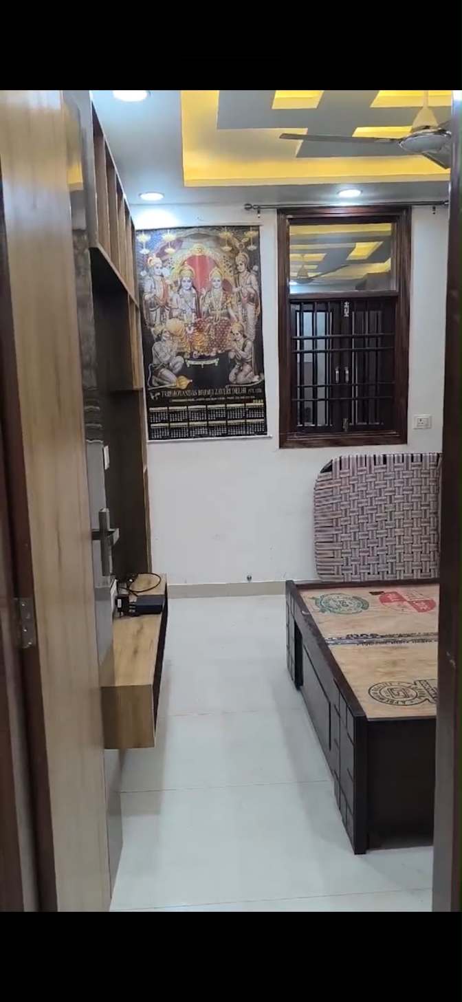 Priyanshi's room