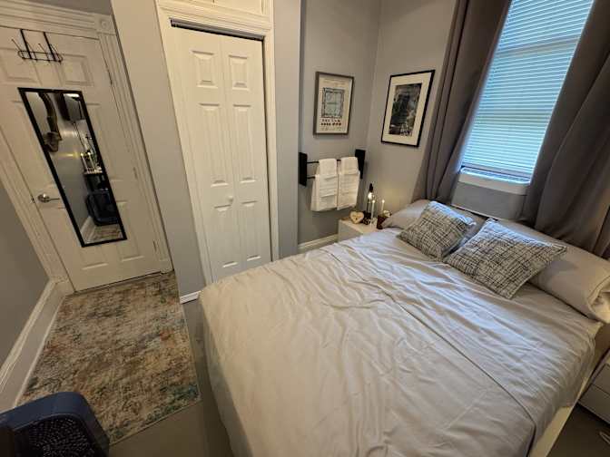 Geo's room