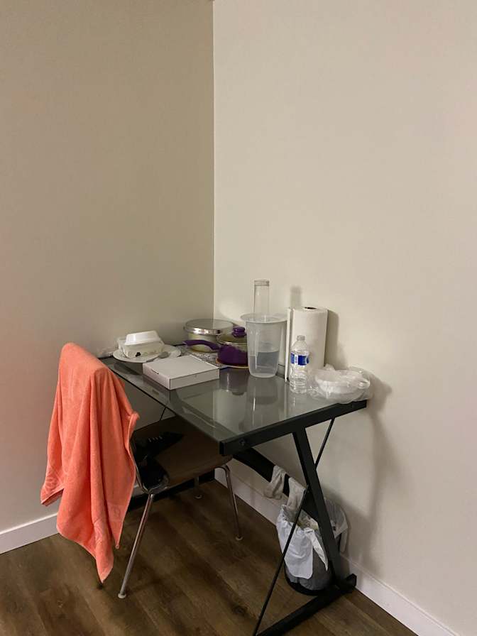 Nas's room