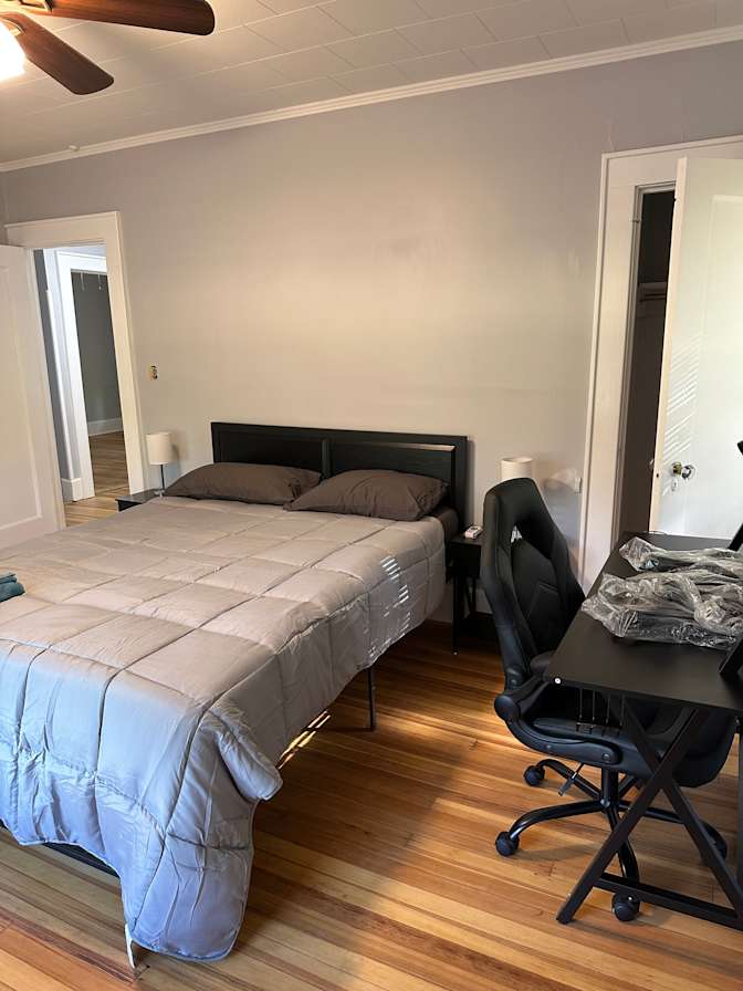 Ron's room
