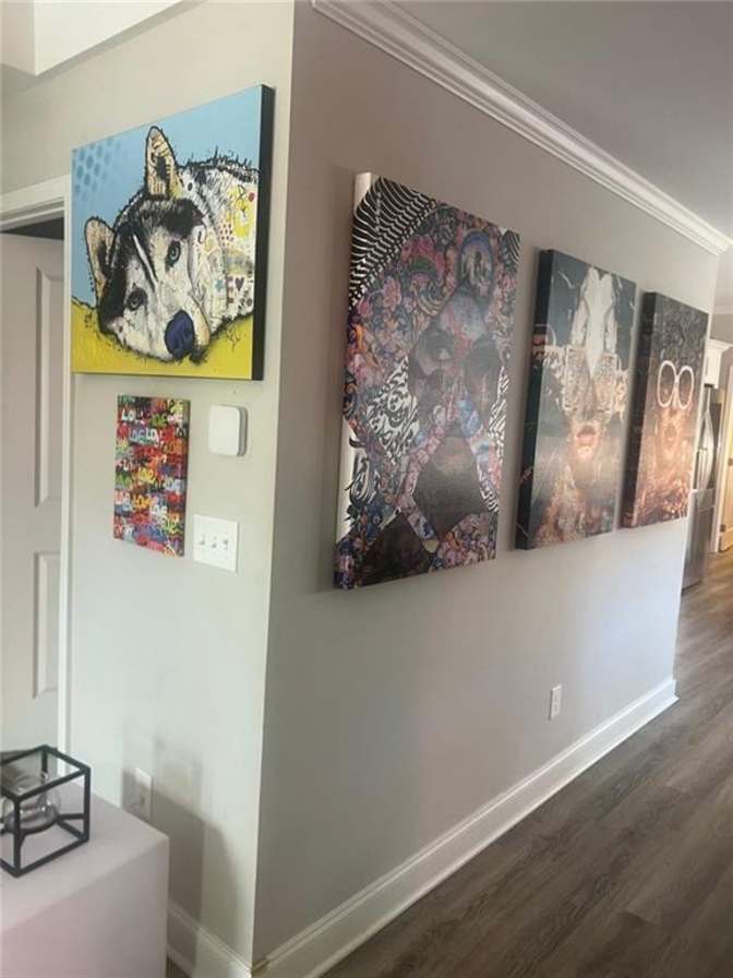 Alcove Rooms's room