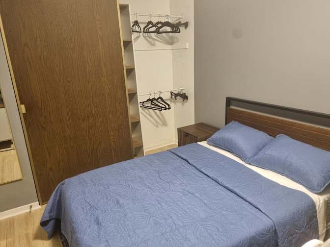 Santos's room