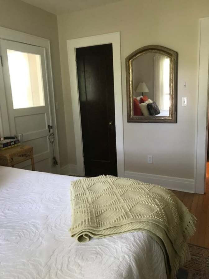 jeanette's room