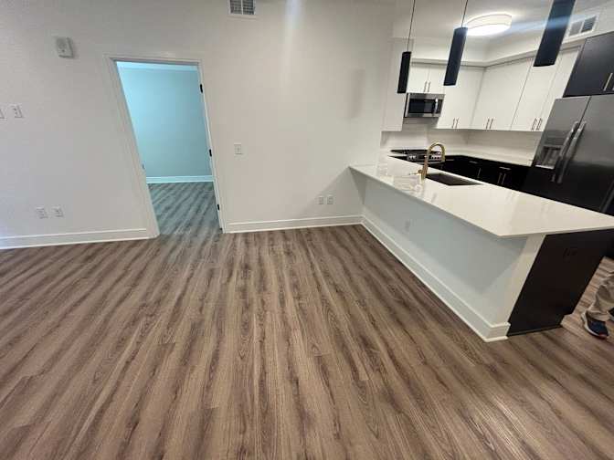 Alcove Rooms's room