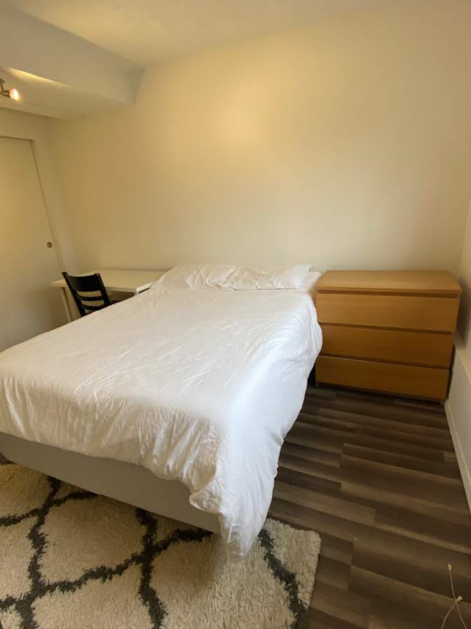 Su's room