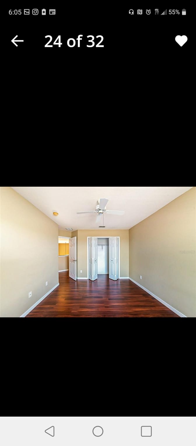 MaxiGrams's room