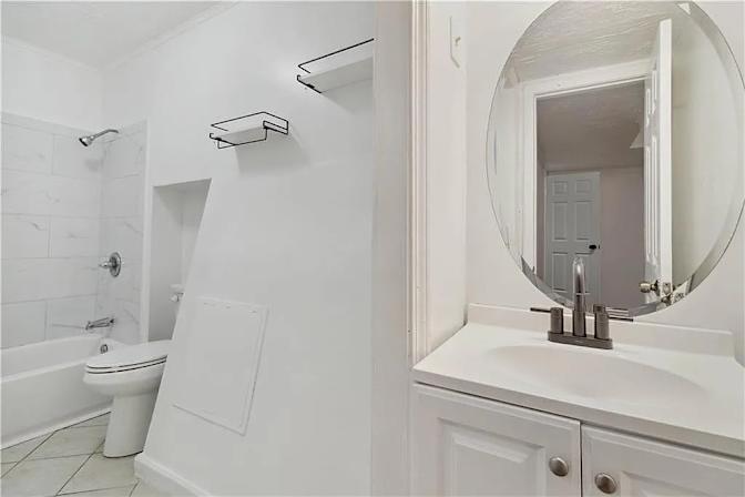 Alcove Rooms's room