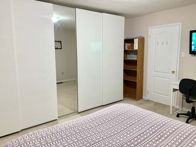 Mark Kay's room