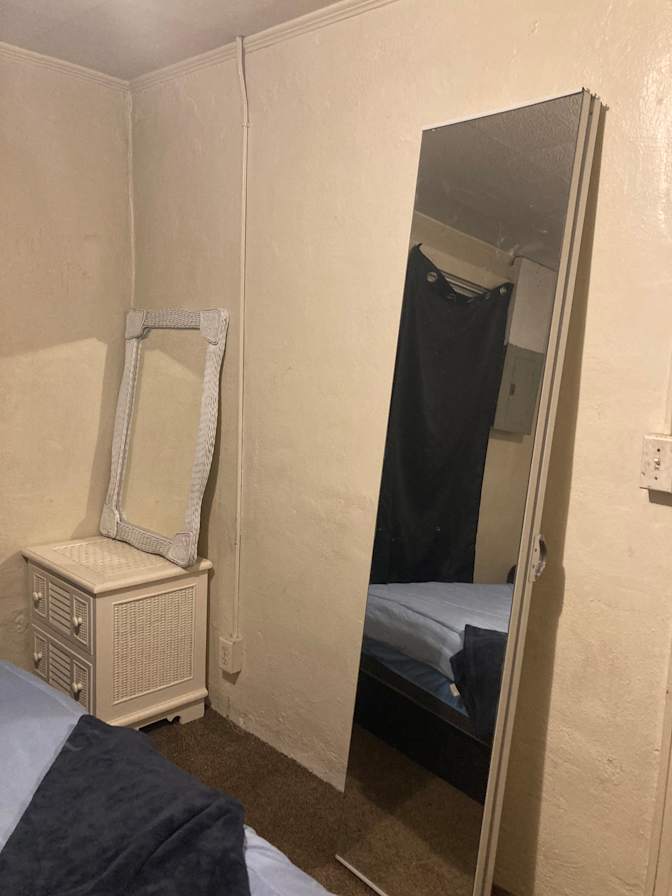 Amaris morris's room