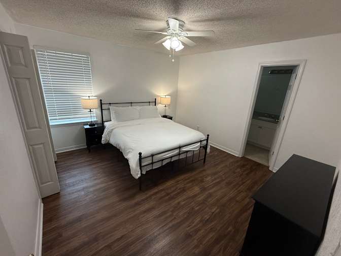 Jakob's room