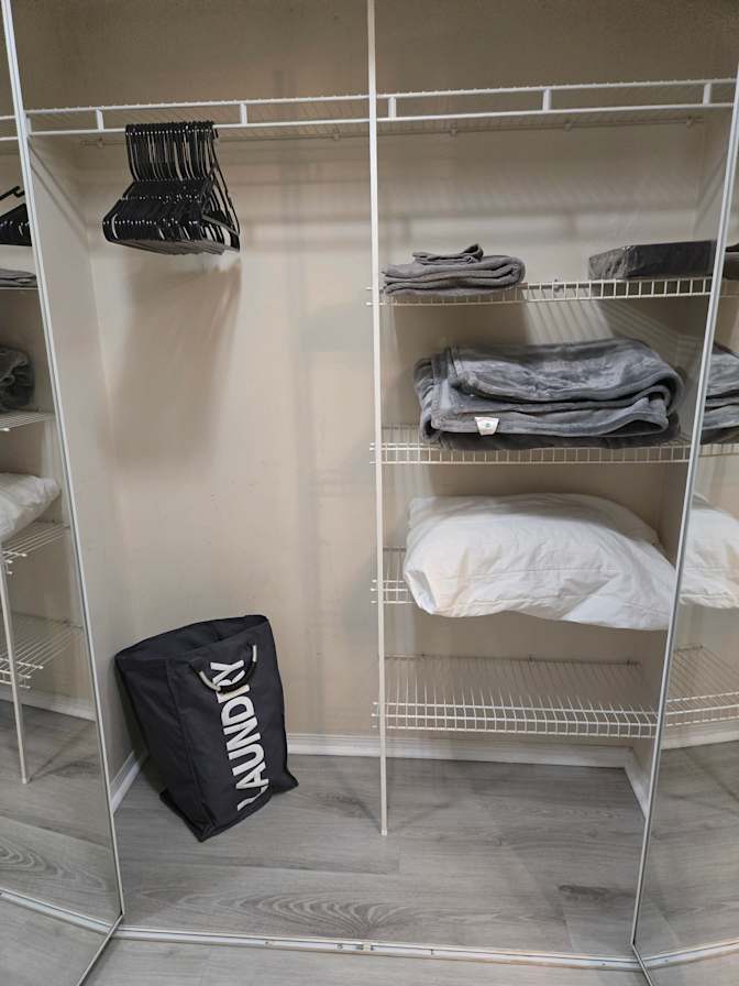Land Lady's room