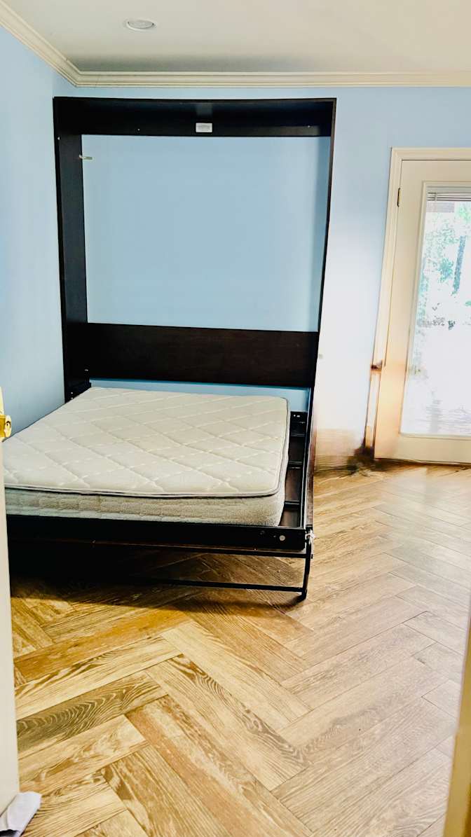 Sara's room