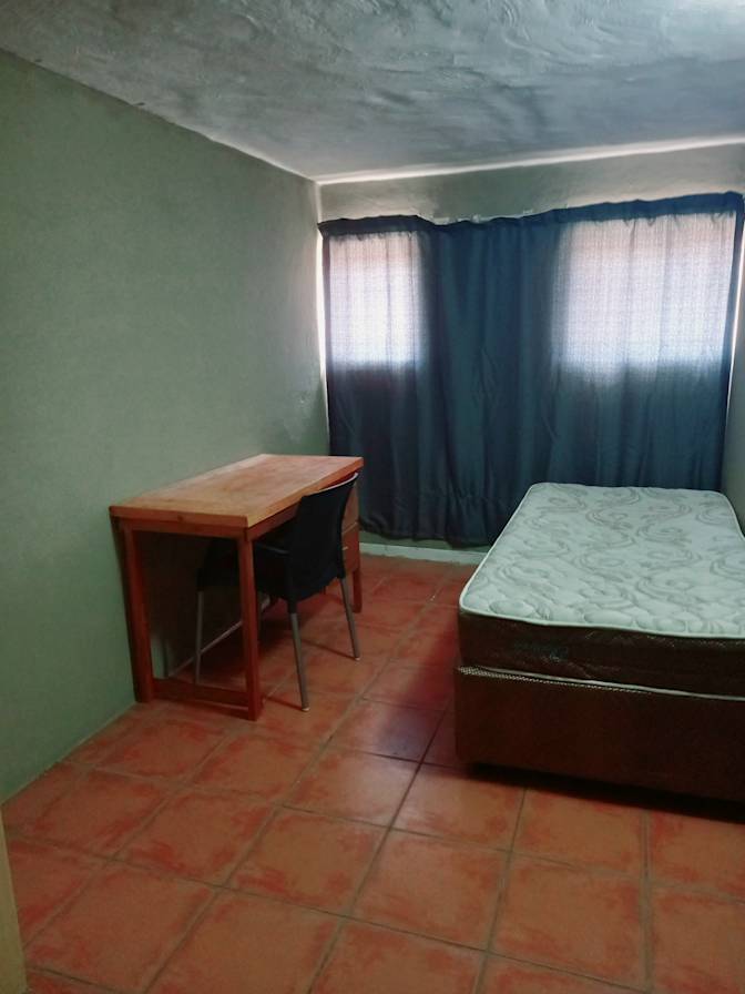 Zinhle's room