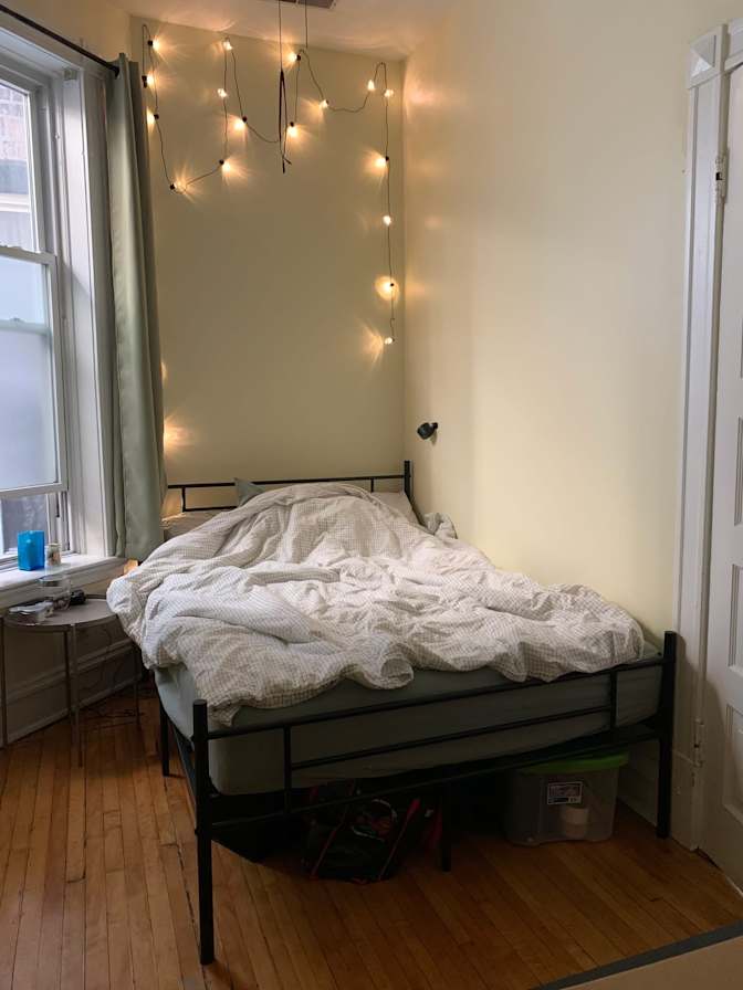 Alan's room