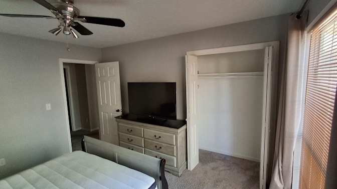 Igy's room