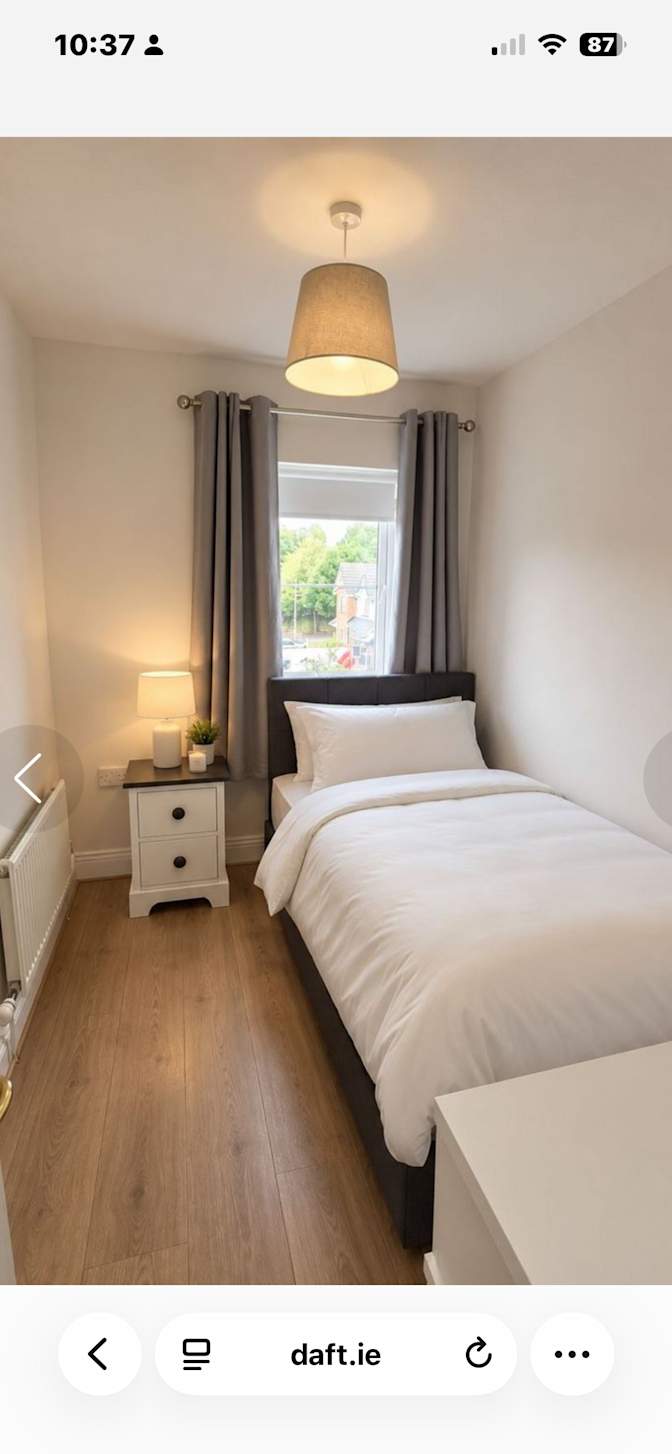 Shaun Sutton's room
