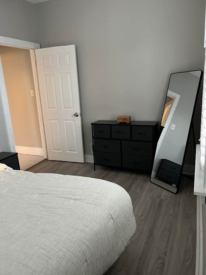 Sam's room