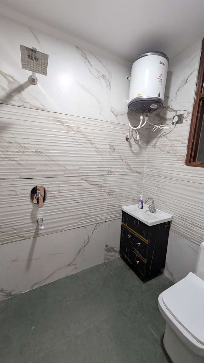 Naresh Garg's room