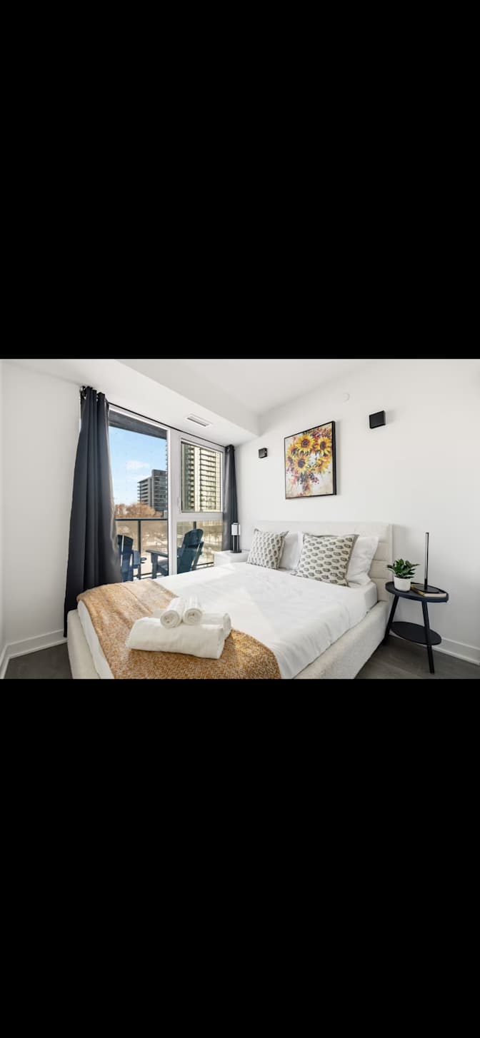 Mo G's room