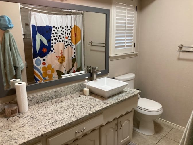 Jennifer's room