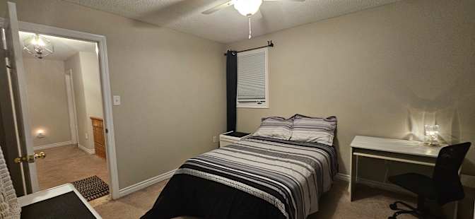 Danie's room