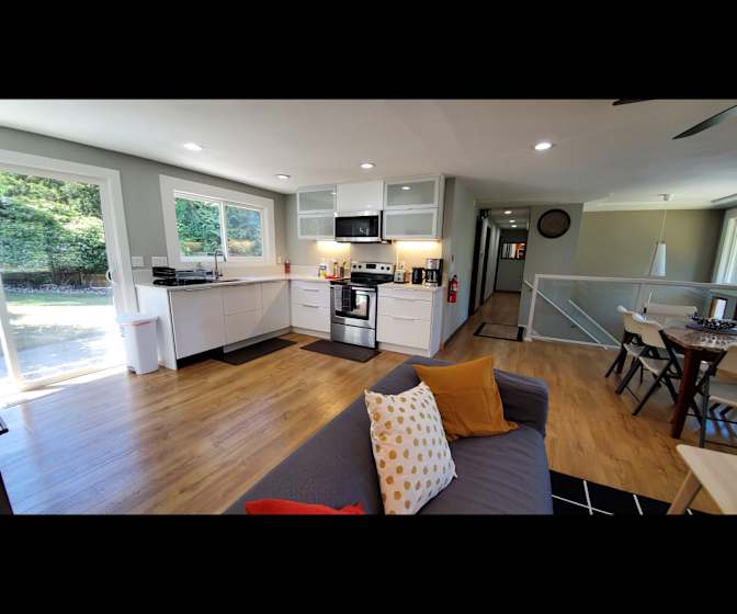Bnb Aurora's room