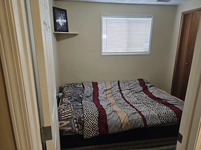 Emmanuel Ezechinyelu's room