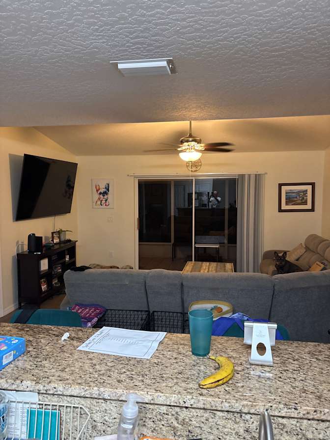 Bradley Kennett's room