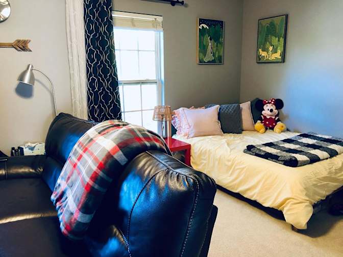 Alcove Rooms's room