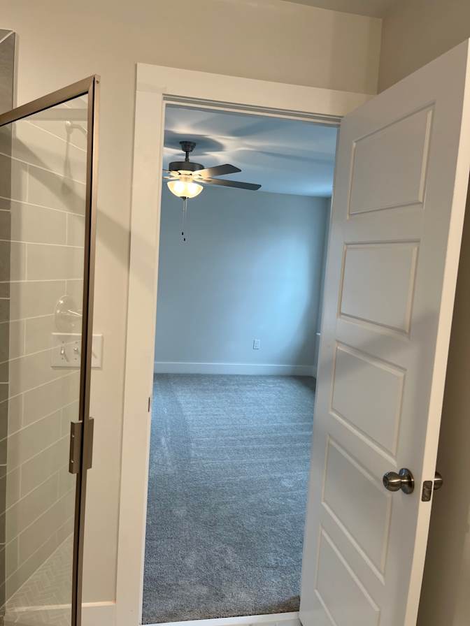 Alcove Rooms's room